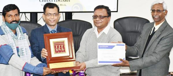 आईआईआईटी द्वारा छत्तीसगढ़ लघु, कुटीर एवं मध्यम उपक्रम दृढ़ता पुरस्कार आयोजित