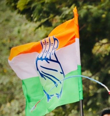 जमीन पर कब्जा करने वाले मामले में चीन का नाम लेने से कतराते हैं पीएम: कांग्रेस
