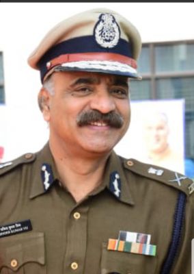 33 बरस का सफर