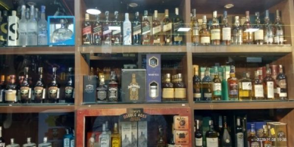 नया साल: तेलुगु राज्य में 300 करोड़ रुपये की शराब बेची गई