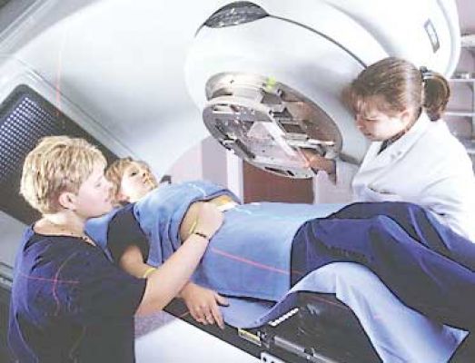 रेडिएशन थैरेपी क्या है?