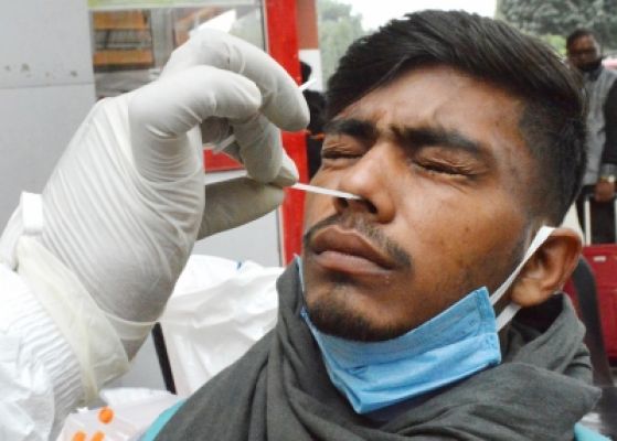 झारखंड में कोरोना विस्फोट, बिहार और बंगाल की तुलना में हर रोज मिल रहे तीन गुना अधिक मरीज