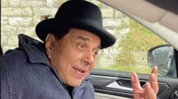 धर्मेंद्र को फैन ने दी जल्दी सो जाने की सलाह, 'हीमैन' से फिर ये मिला जवाब