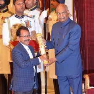 असमः पद्म पुरस्कार विजेता उद्धव भराली पर नाबालिग से बलात्कार का मामला दर्ज