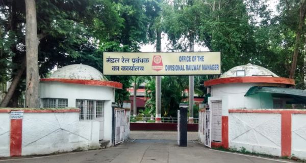 सब-वे निर्माण के चलते 8-9 जनवरी को हावड़ा रूट पर उत्कल, साउथ बिहार, पटना एक्सप्रेस सहित कई ट्रेनों के परिचालन पर होगा असर