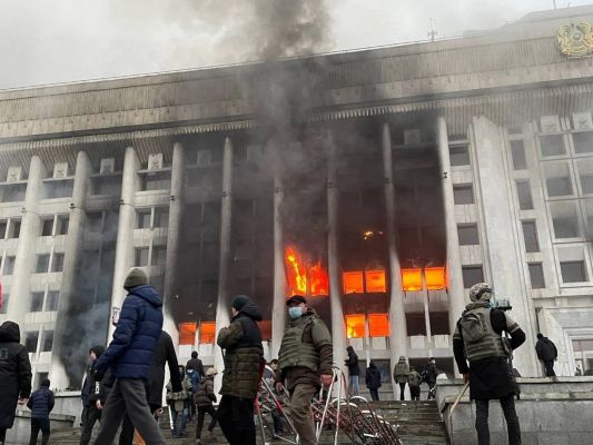 कज़ाख़स्तान में रूसी सेना के जाने पर अमेरिका ने इतिहास की दिलाई याद