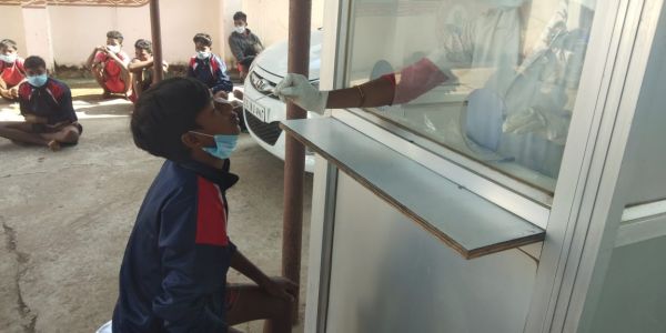 पोटाकेबिन आश्रम के 4 बच्चे पॉजिटिव, क्वारंटीन