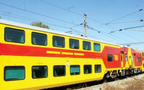 भारत में डबल डेकर ट्रेन
