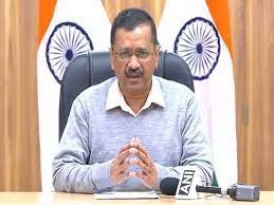 केजरीवाल की घोषणा- दिल्ली के हर सरकारी दफ़्तर में लगेगी आंबेडकर और भगत सिंह की फोटो