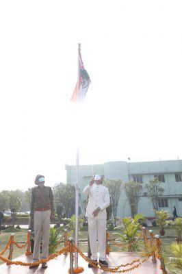 विधानसभा सचिवालय में गणतंत्र दिवस उत्साह, उमंग एवं उल्लास के साथ मनाया गया