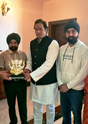 बिलासपुर पहुंचे संसदीय सचिव ने उपाध्याय ने भाटिया परिवार से की मुलाकात