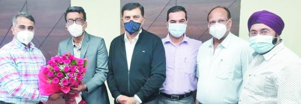 परिवहन आयुक्त बनाये जाने पर आईपीएस दीपांशु काबरा को राडा ने दी शुभकामनाएं