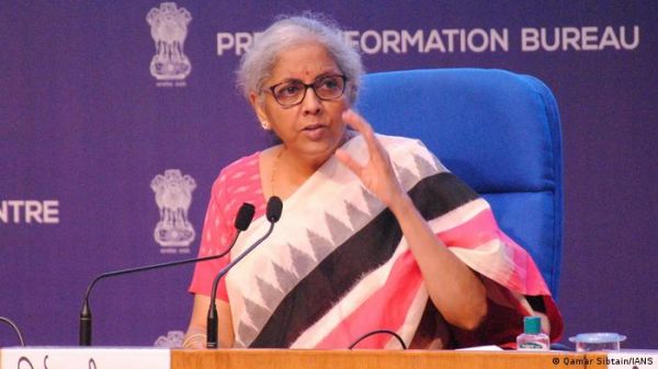 विकास को बढ़ावा देने के लिए बजट में बढ़ सकता है सरकारी खर्च