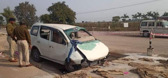 राजिम पुन्नी मेला जातीं भिलाई की 6 महिलाओं की सडक़ हादसे में मौत