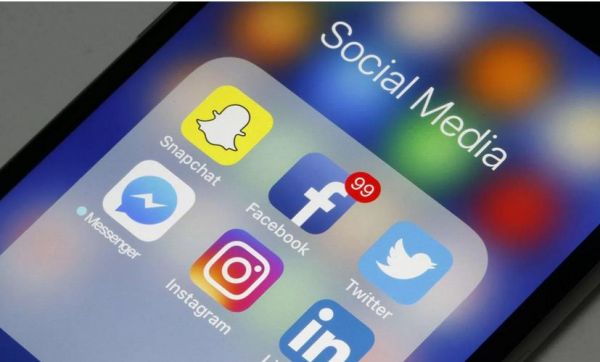 सोश्यल मीडिया का विष-वमन