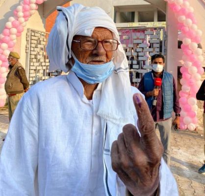 पंजाब और यूपी में मतदान, पीएम मोदी से लेकर सीएम चन्नी तक की ये अपील