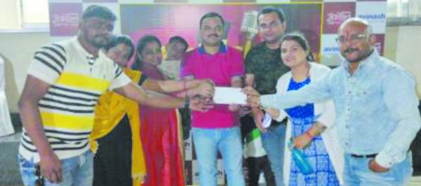 अविनाश आशियाना में रविवार शाम, मौज-मस्ती और फंताक्षरी के नाम