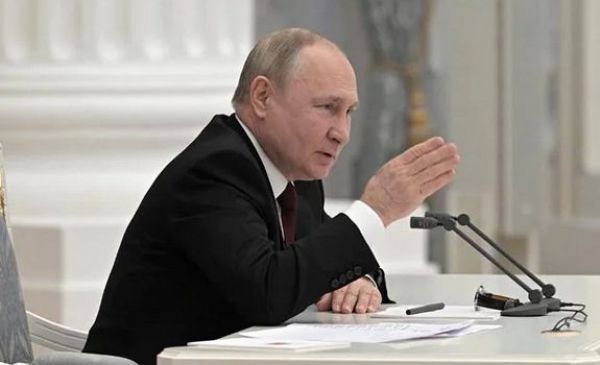 पुतिन की घोषणा के बाद अमेरिका के राष्ट्रपति बाइडन ने यूक्रेन के राष्ट्रपति से की बात