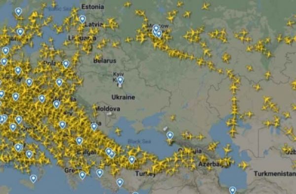 यूक्रेन के पड़ोसी देशों के साथ संपर्क में भारत, भारतीय नागरिकों को स्वदेश लाने के विकल्पों पर विचार जारी