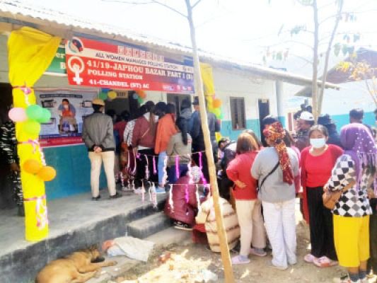 मणिपुर चुनाव में 2 की मौत, कई घायल, दोपहर 2 बजे तक 68 फीसदी से अधिक मतदान