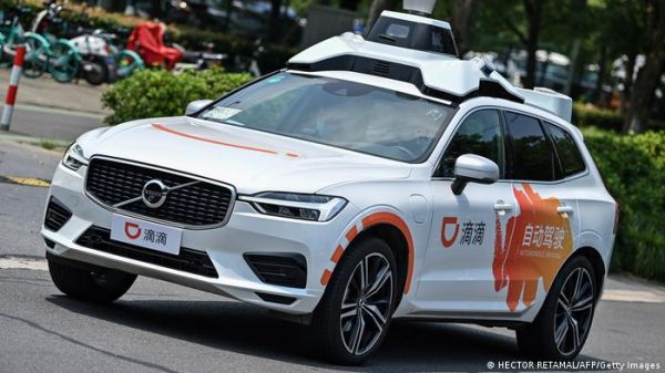 रूस के बाजार में चीनी कंपनियों का माल कब तक बिकेगा