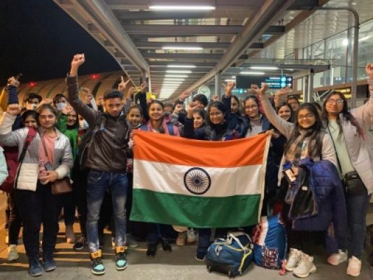 ऑपरेशन गंगा : 75 विशेष विमान 15,521 भारतीयों को वापस लेकर आए