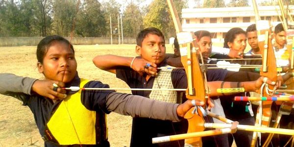 शिवतराई प्रशिक्षण केंद्र से 108 तीर चुरा लिये गए, कमान सही-सलामत