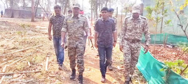  नक्सल विस्फोट, एक जवान शहीद, एक जख्मी