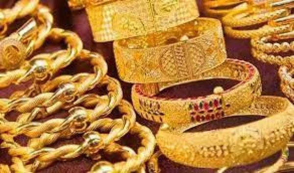 सोना वायदा कीमत 256 रुपये की गिरावट के साथ 52,622 रुपये प्रति 10 ग्राम