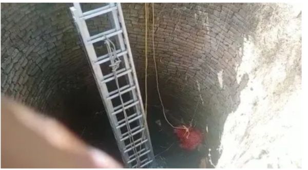 कुएं में छोटे भाई को तैरता देख बड़ा भाई निकालने कूदा, दोनों की मौत