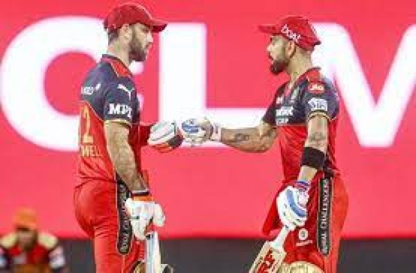 कप्तानी का बोझ हटा, विरोधी के लिए खतरनाक हो सकते हैं तनावमुक्त कोहली: मैक्सवेल