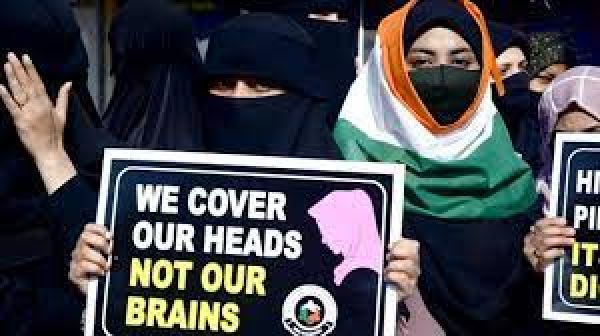 हिजाब बैन पर आरएसएस नेता बोले- समान ड्रेस कोड से आएगी 'एकता' 