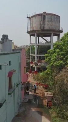 देखें VIDEO :   डीडी नगर की पानी टंकी जमीदोज अब बनेगा अस्पताल