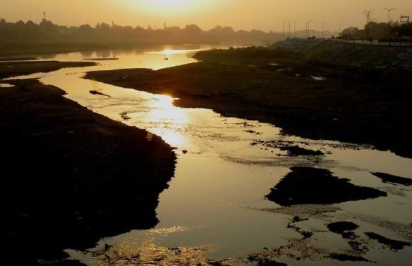 जल, कल आज और कल..!