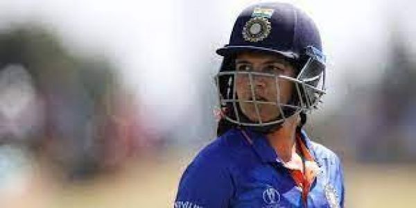 यास्तिका भाटिया के अर्धशतक से भारत का सम्मानजनक स्कोर