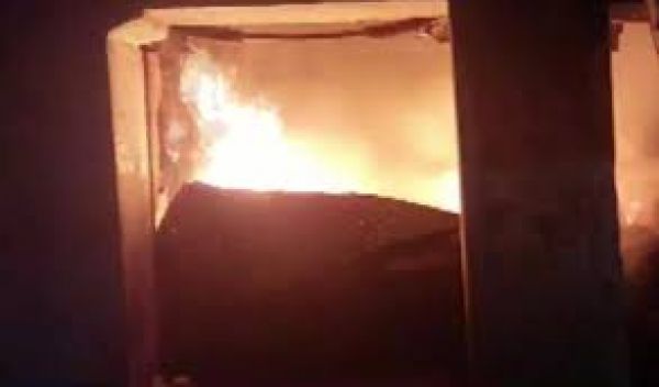 हैदराबाद में कबाड़ गोदाम में आग लगने से 11 प्रवासी श्रमिकों की मौत