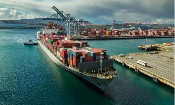 निर्यात में भारत का चौका