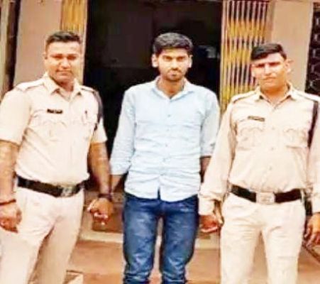 सीआईएसएफ जवान था जेल में, दोस्त करता रहा ड्यूटी, 11 महीने बाद मामला खुला, गिरफ्तार