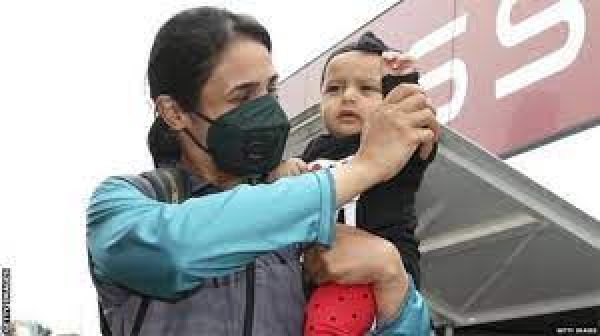 महिला क्रिकेट वर्ल्ड कप: टूर्नामेंट में भले बने कई स्टार, लेकिन जलवा तो फ़ातिमा का है