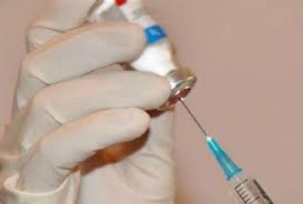 नोएडा में झोलाछाप चिकित्सक के इंजेक्शन से हुई मौत के मामले में सात पर मामला दर्ज