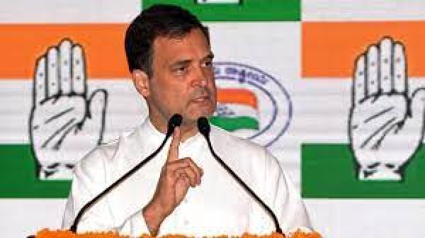 तेलंगाना कांग्रेस में संकट, राहुल गांधी ने की बैठक