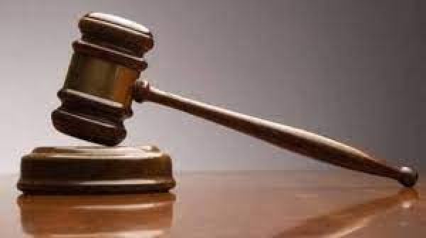 महाराष्ट्र: अदालत ने पत्नी से अपने समलैंगिक होने की बात छुपाने के आरोपी को अग्रिम जमानत नहीं दी