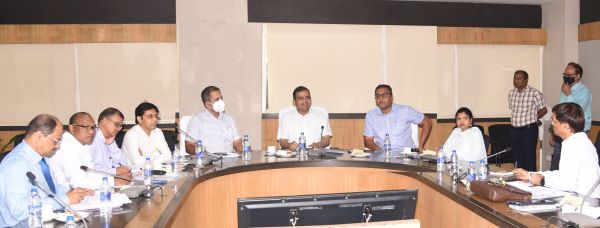 खनिज ब्लॉकों के ऑक्शन के संबंध में केन्द्र-राज्य सरकार की बैठक