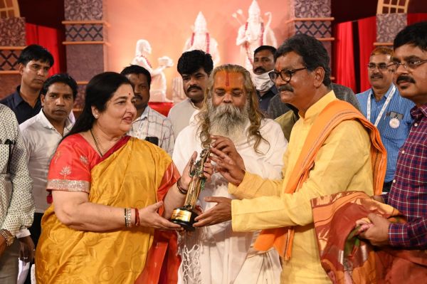 कण कण में बसे हैं श्रीराम- डॉ.  महंत