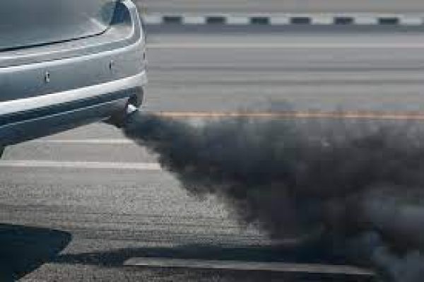 भारत के आठ बड़े शहरों में 2005 से 2018 के बीच वायु-प्रदूषण से एक लाख असामयिक मौतें