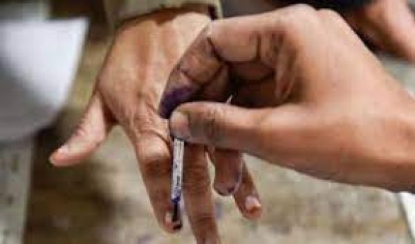 पश्चिम बंगाल: आसनसोल लोकसभा, बालीगंज विधानसभा सीट पर उपचुनाव के लिए मतदान शुरू