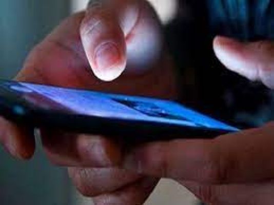 मध्य प्रदेश : नाबालिग छात्र ने स्कूल शिक्षिका को इंस्टाग्राम पर अश्लील सामग्री भेजी