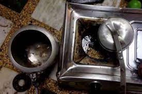 पंजाब की अंबाला केंद्रीय जेल में खाना बनाते समय कुकर के फट जाने से तीन कैदी झुलसे