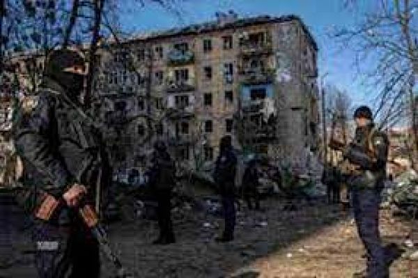 हथियार डाल दोगे, तो जान बख्श देंगे: रूस ने मारियुपोल में तैनात यूक्रेनी बलों से कहा