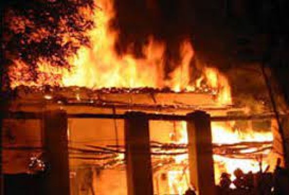 लुधियाना में एक झोपड़ी में लगी आग, एक ही परिवार के सात लोगों की मौत